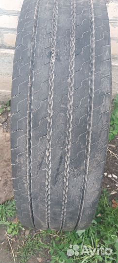 Грузовые шины 11r22 5 бу