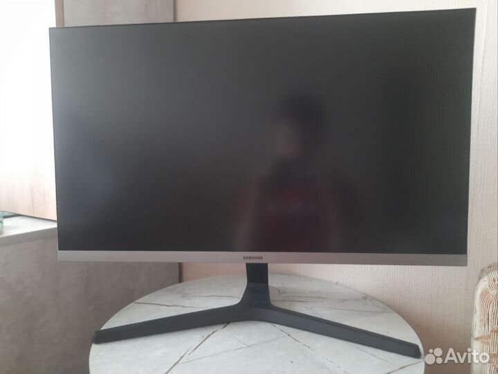 Монитор Samsung 4k 28 модель: U28R550UQI