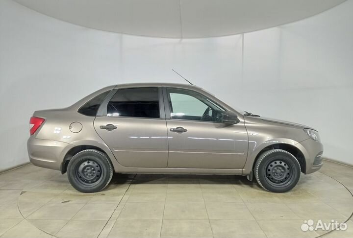 LADA Granta 1.6 МТ, 2020, 107 193 км