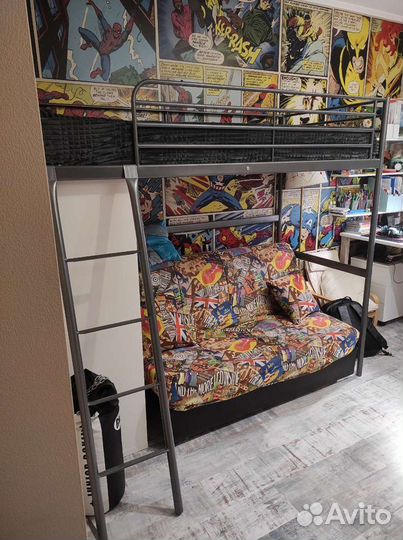 Кровать двухьярусная IKEA