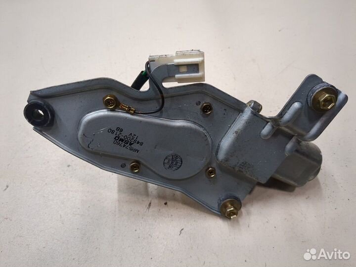 Двигатель стеклоочистителя задний Mitsubishi Pajer