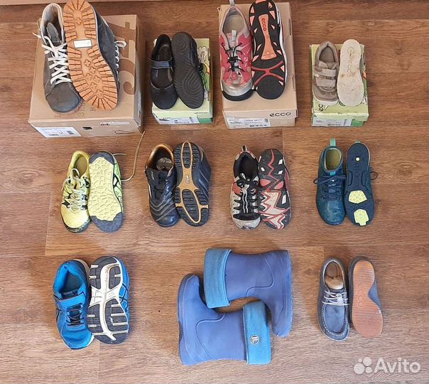 Обувь детская: asics (асикс), ecco (экко)