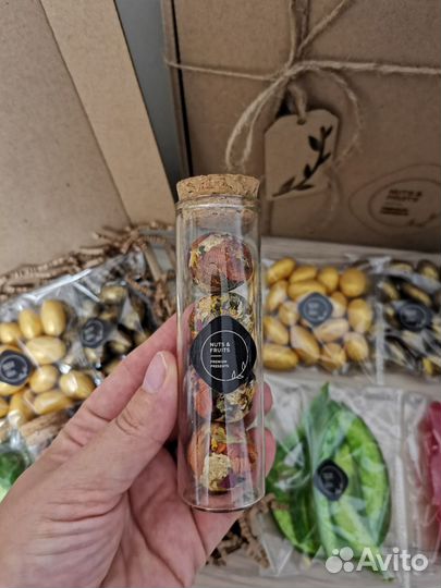 Подарочный набор учителю маме подруге на 8 Марта