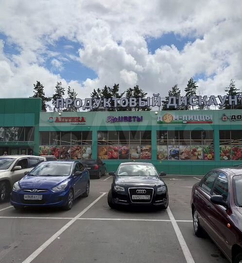 Торговая площадь, 66 м²