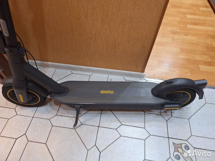 Ninebot max g30