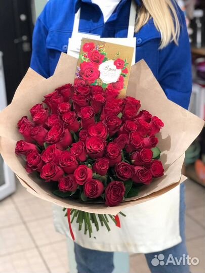 51 роза красная