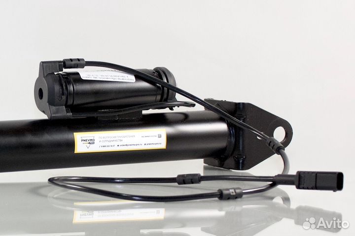 Задний амортизатор Mercedes W166 ML M, X166 GL