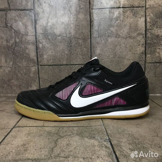 Nike supreme gato discount sb