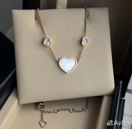 Золотая подвеска Chopard