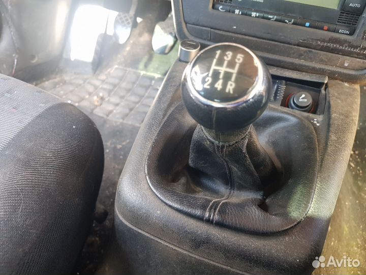 Volkswagen passat b5 1.6AHL -98 год