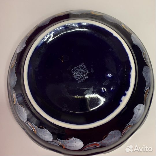 Новая посуда гжель салатники селедочница масленка