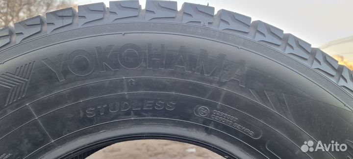 Yokohama Ice Guard G075 275/65 R17