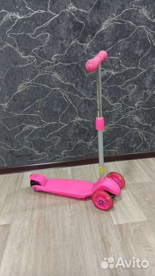 Самокат детский трехколесный