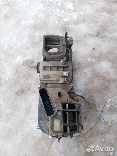 Корпус печки Mitsubishi Carisma 4G92 2002