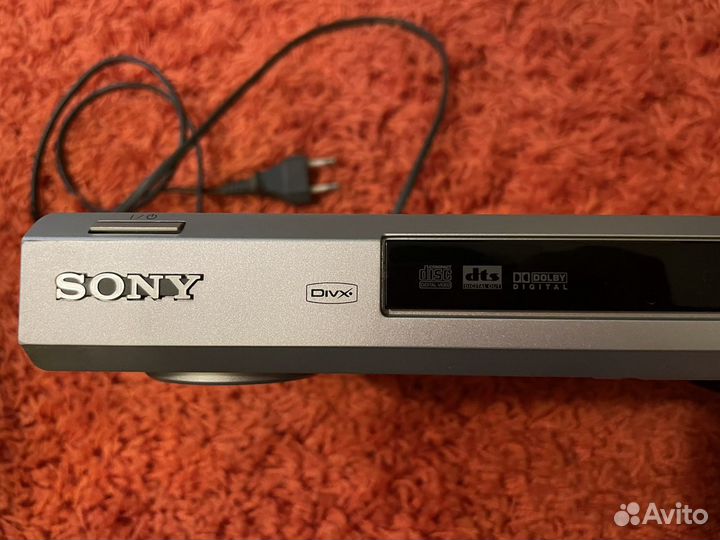 DVD-проигрыватель Sony dvp-ns36