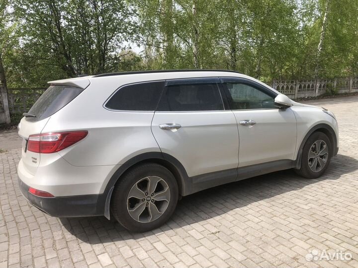 Hyundai Grand Santa Fe 2.2 AT, 2015, 330 000 км