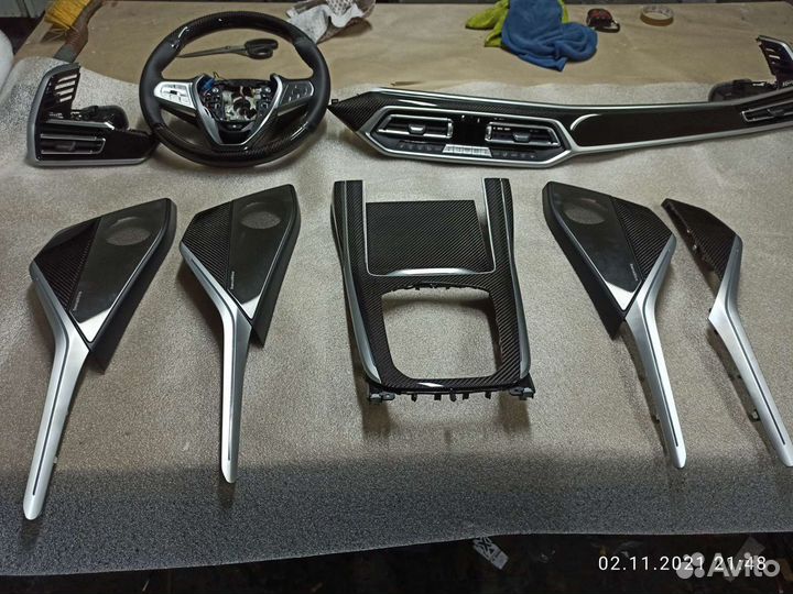 Перетяжка ламели автомобиля натуральным карбоном