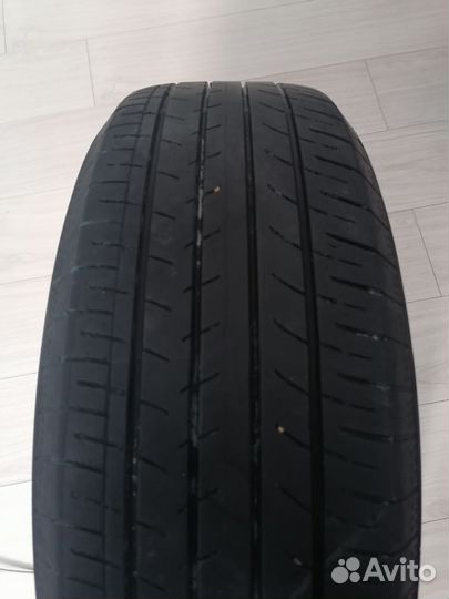 Yokohama Bluearth ES32 205/65 R16 95H