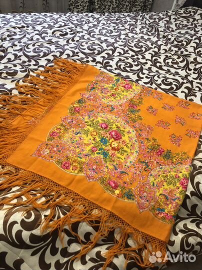 Павлопасадская шаль Медальоны