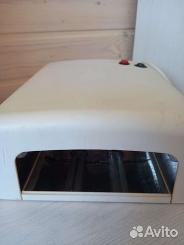 Лампа для ногтей