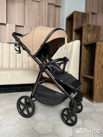 Прогулочная коляска Carrello Bravo Plus