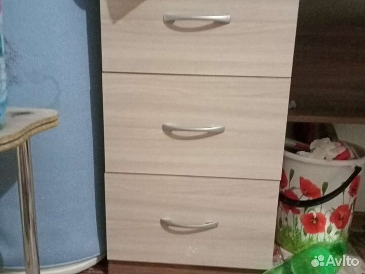 Письменный стол