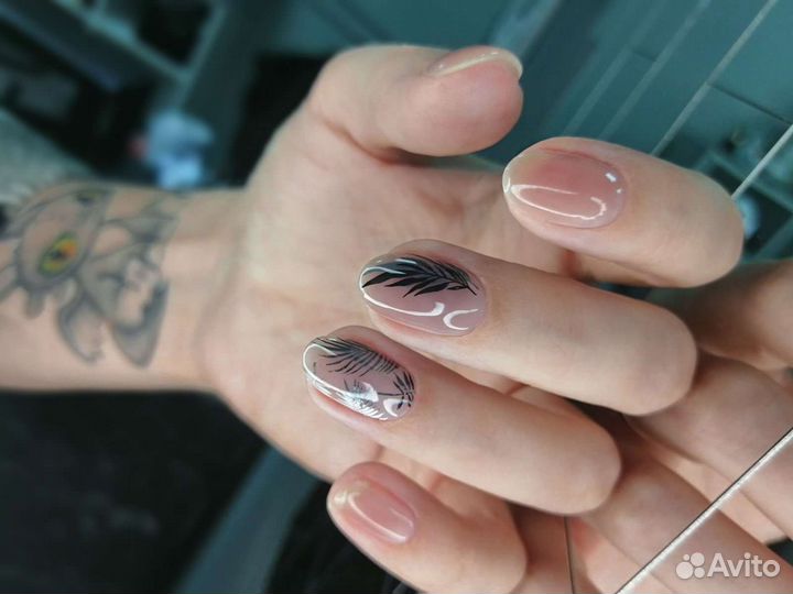 Маникюр, педикюр Ковров