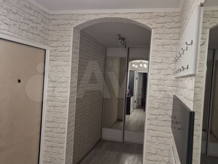 2-к. квартира, 48 м², 2/5 эт.