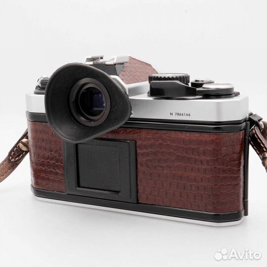 Nikon FM2n с объективом 35мм f/2.5