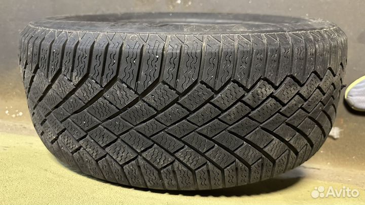 Continental ContiVikingContact 7 225/55 R17 101T