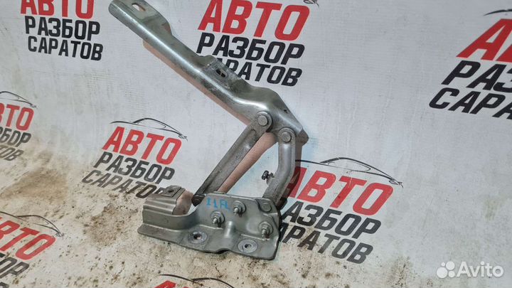 Петля капота левая Opel Astra J