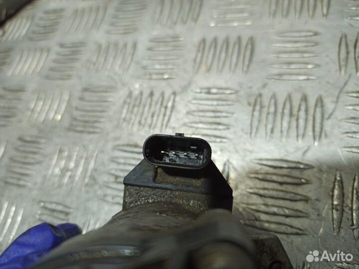 Насос водяной (помпа) BMW 7 F01/F02 (08-15) б\у