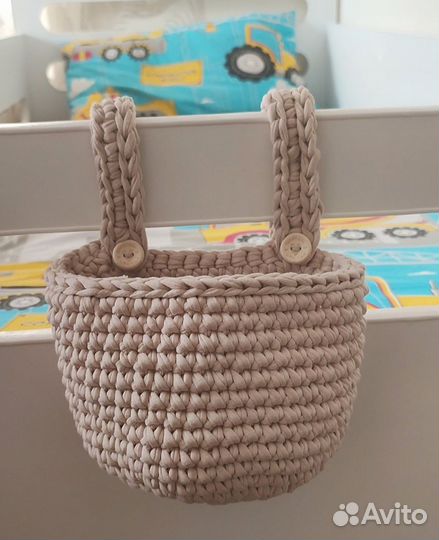 Подвесной органайзер для кроватки