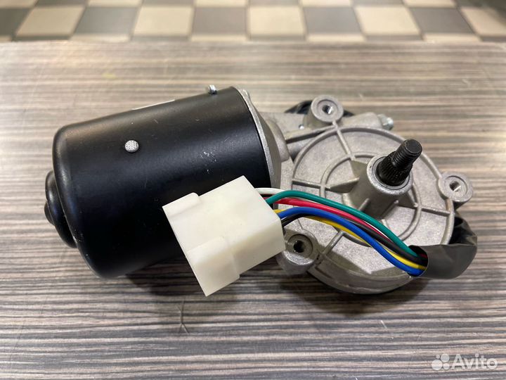 Мотор стеклоочистителя Г-3302,3110,3310