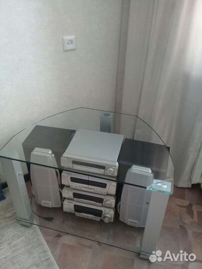 Тумба под телевизор