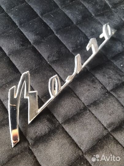 Шильдик волга-24