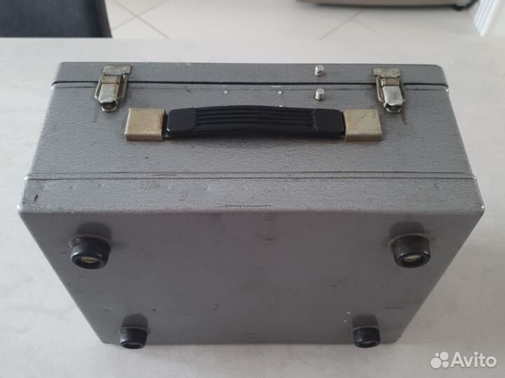 Ящик железный