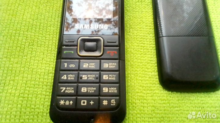 Samsung E1070