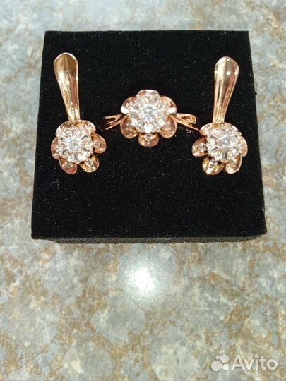 Позолоченный комплект 18 р 