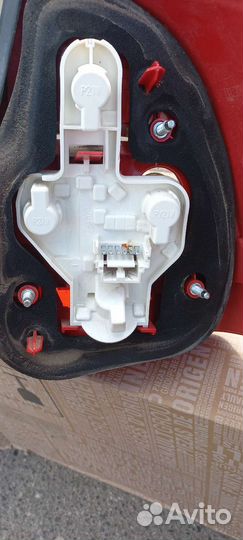Фонарь задний левый б/у оригинал renault megane 2