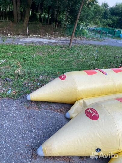 Надувной 10 местный банан DMT