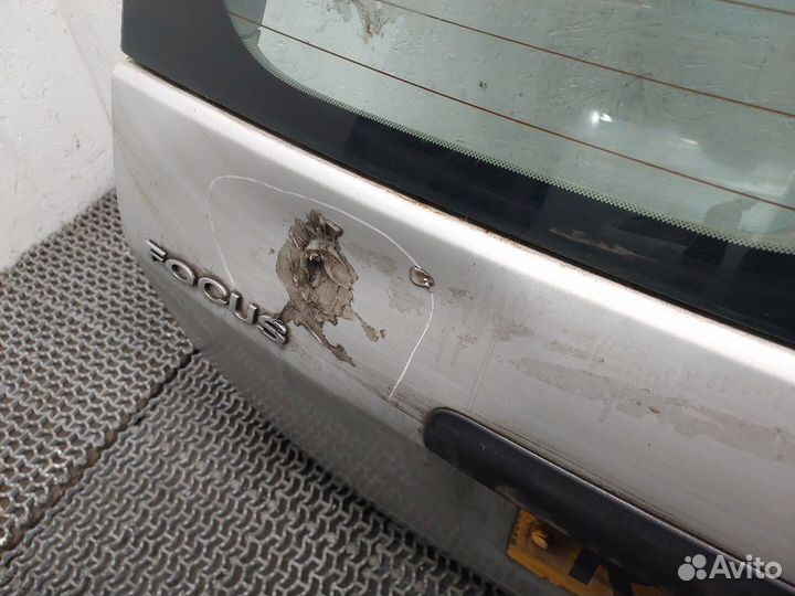 Крышка багажника Ford Focus 2, 2006