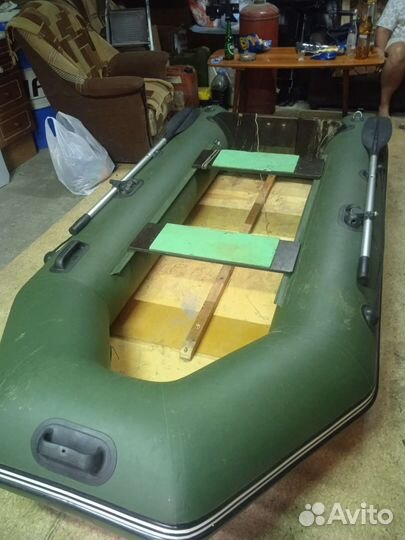 Надувная лодка