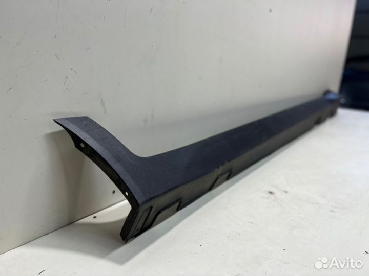 Накладка на порог наружная правая Hyundai Creta 1