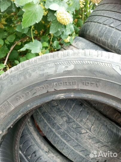 Goodyear Wrangler HP All Weather 235/60 R18