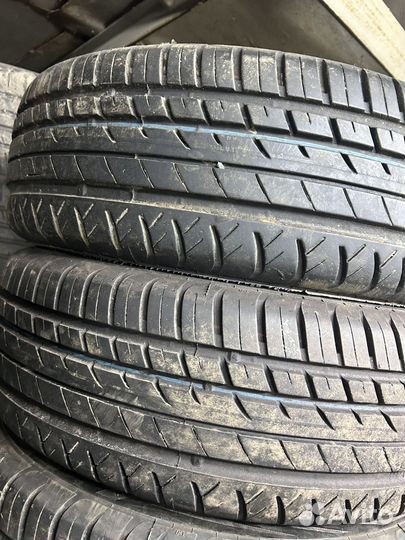 Viatti Strada Asimmetrico 195/65 R15