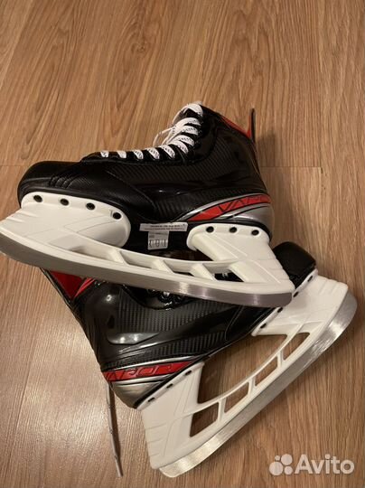 Коньки bauer varor X 2.5 + сумка и накладки