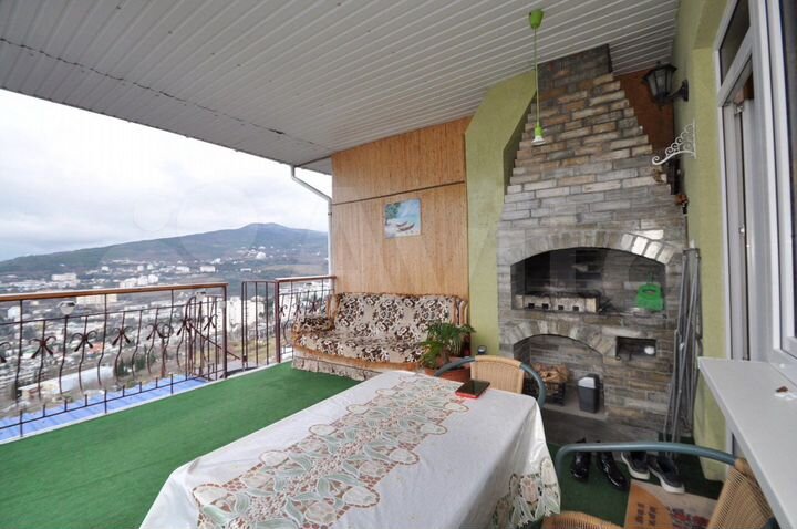 Квартира-студия, 40 м², 4/4 эт.