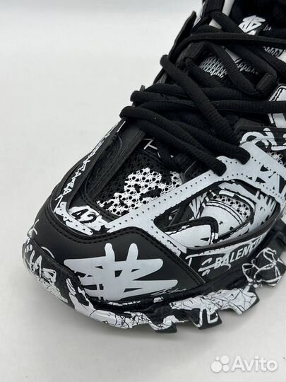 Balenciaga Track.2 Black/White