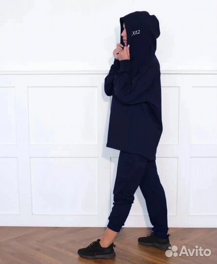 Спортивный костюм женский